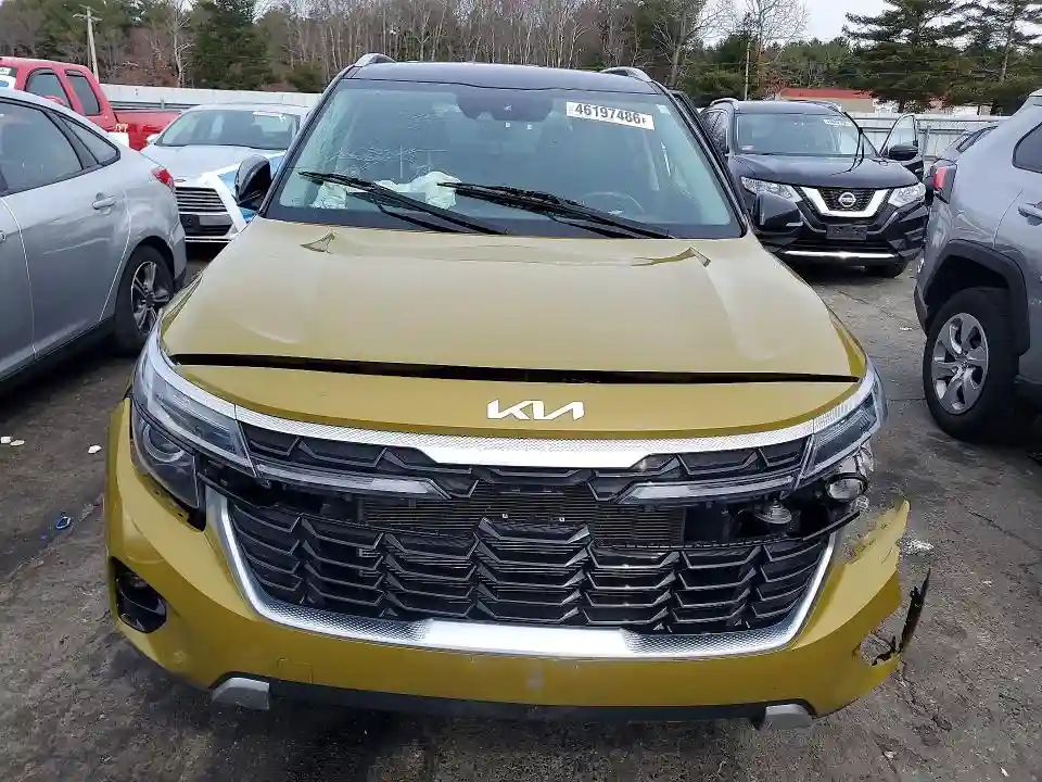 KNDEUCAA9R7557447 2024 KIA SELTOS-4