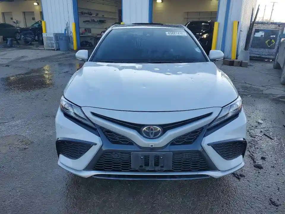 4T1KZ1AK9RU103164 2024 TOYOTA CAMRY-4