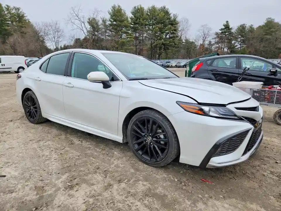 4T1K31AK0NU590685 2022 TOYOTA CAMRY SOLA-3
