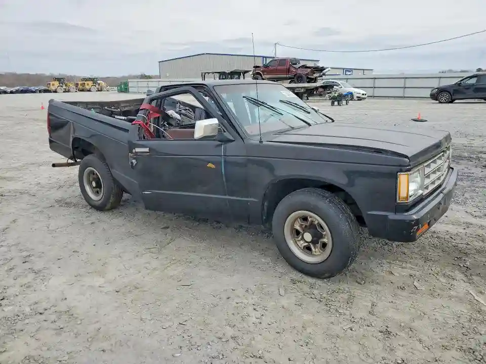 1GCCS14B1F2274524 1985 CHEVROLET S10-3