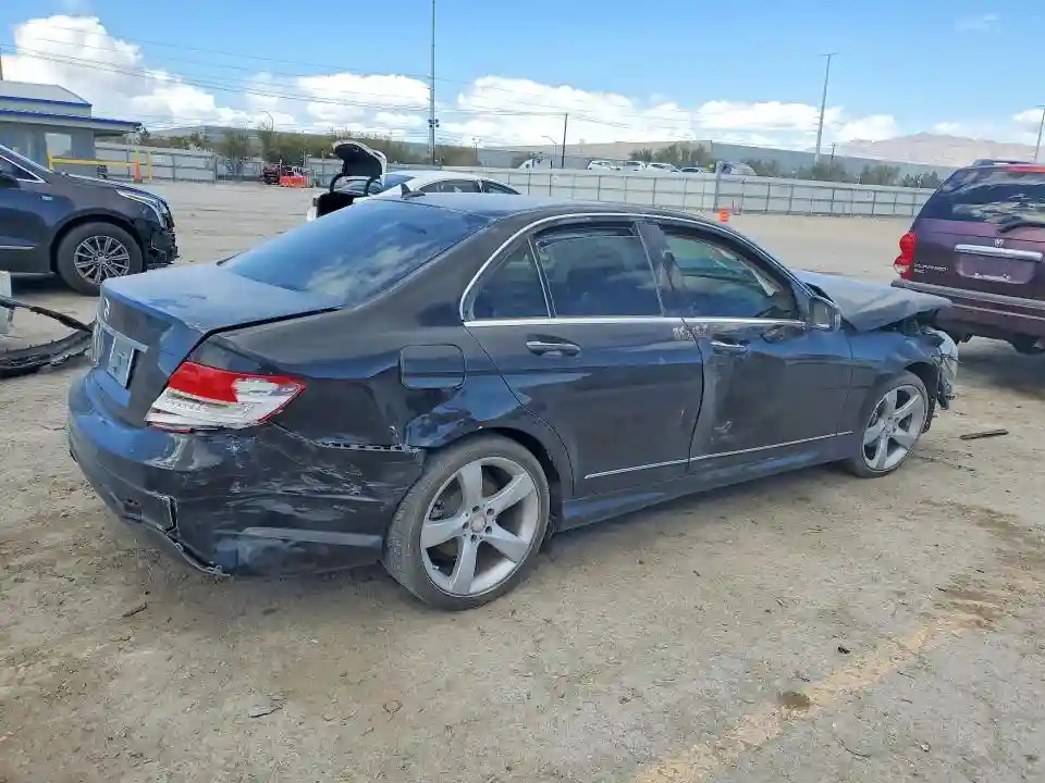 WDDGF4HB9EA966526 2014 MERCEDES-BENZ C-CLASS-2