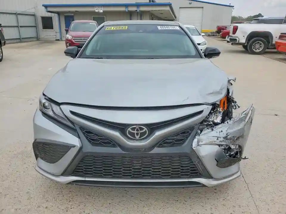 4T1K61AKXMU519418 2021 TOYOTA CAMRY-4