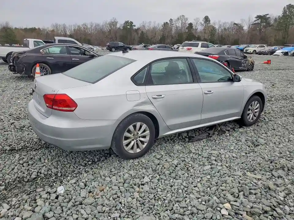 1VWAT7A32EC070700 2014 VOLKSWAGEN PASSAT-2