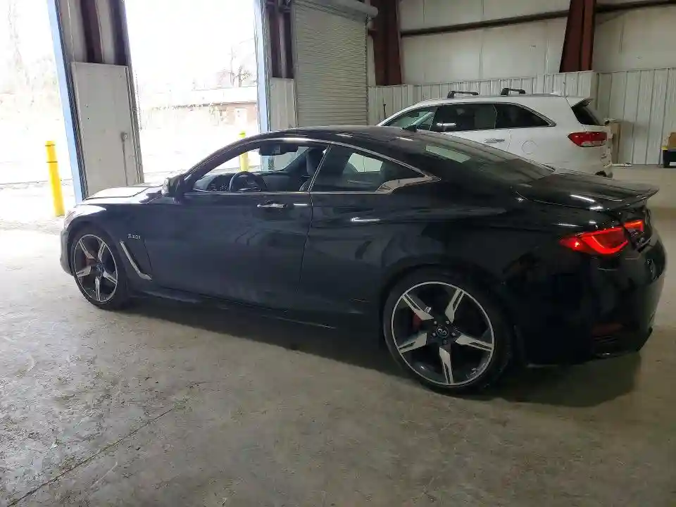 JN1FV7EL7JM631171 2018 INFINITI Q60-1