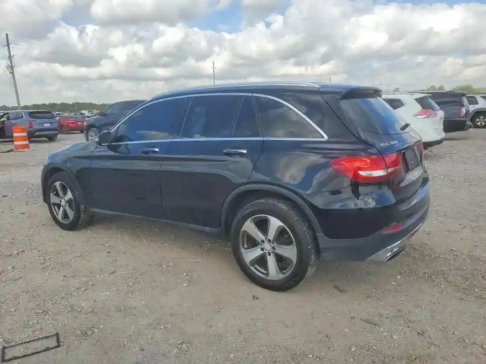WDC0G4JBXGF111367 2016 MERCEDES-BENZ GLC-CLASS-1