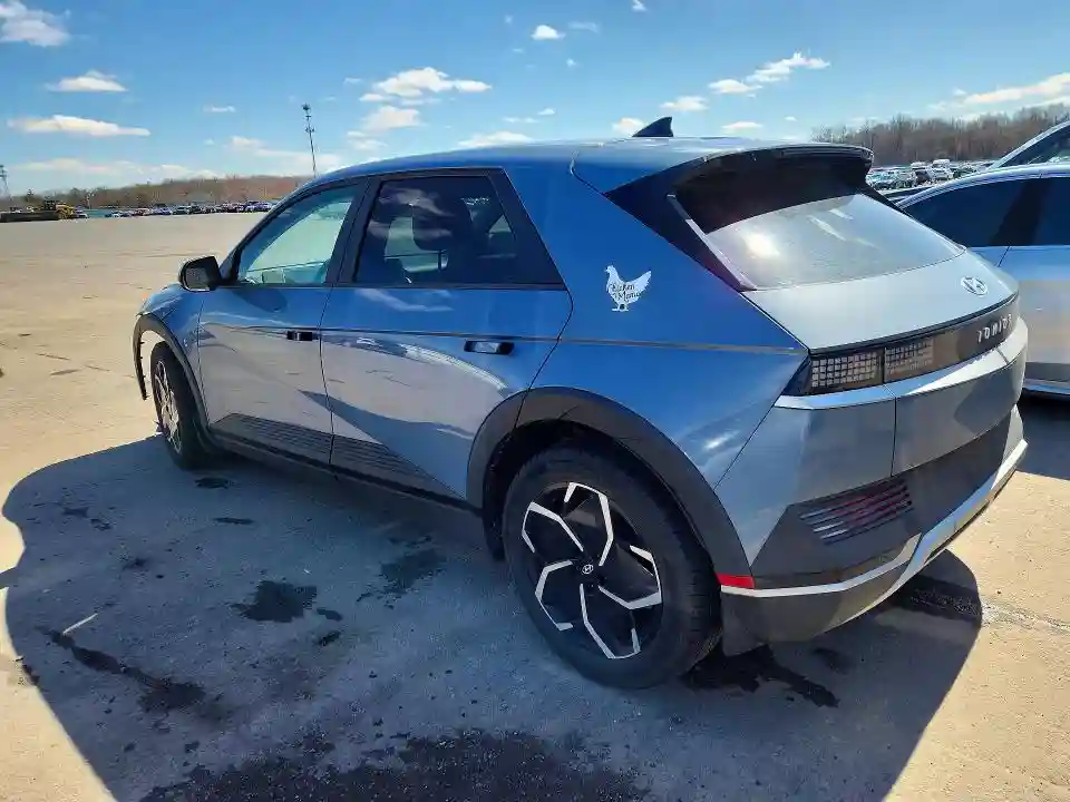 KM8KM4AE5NU068871 2022 HYUNDAI IONIQ-1