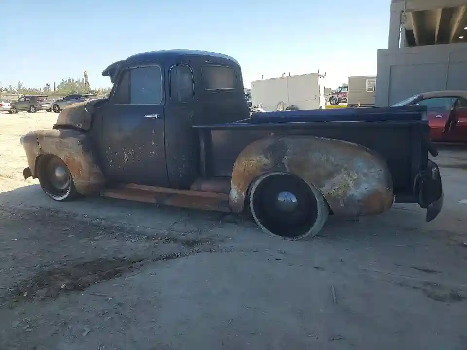 LBA895836 1953 CHEVROLET C/K3500-1