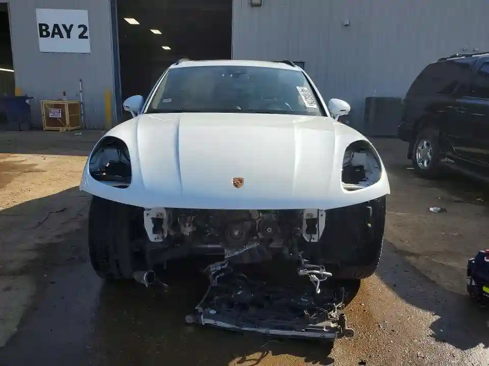 WP1AA2A55PLB12050 2023 PORSCHE MACAN-4