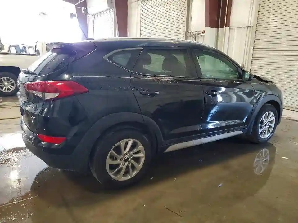 KM8J3CA40HU404981 2017 HYUNDAI TUCSON-2
