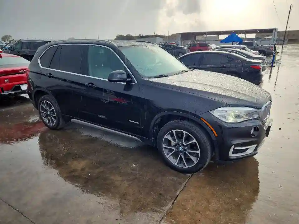 5UXKR2C51J0Z15537 2018 BMW X5-3
