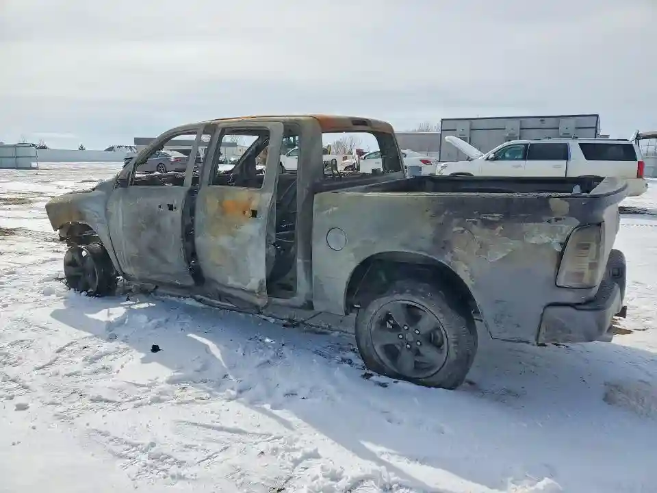 1C6RR6KT9FS650747 2015 RAM 1500-1