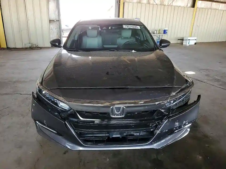 1HGCV3F43JA017205 2018 HONDA ACCORD-4