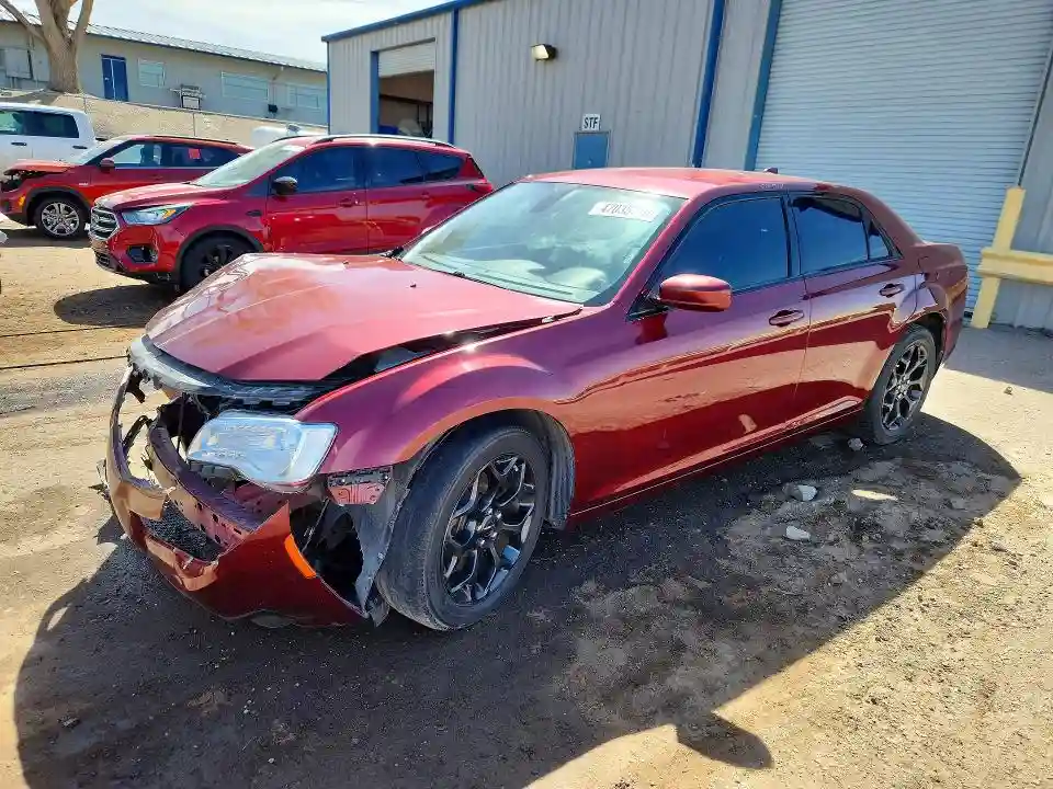 2C3CCAGG2KH690785 2019 CHRYSLER 300-0