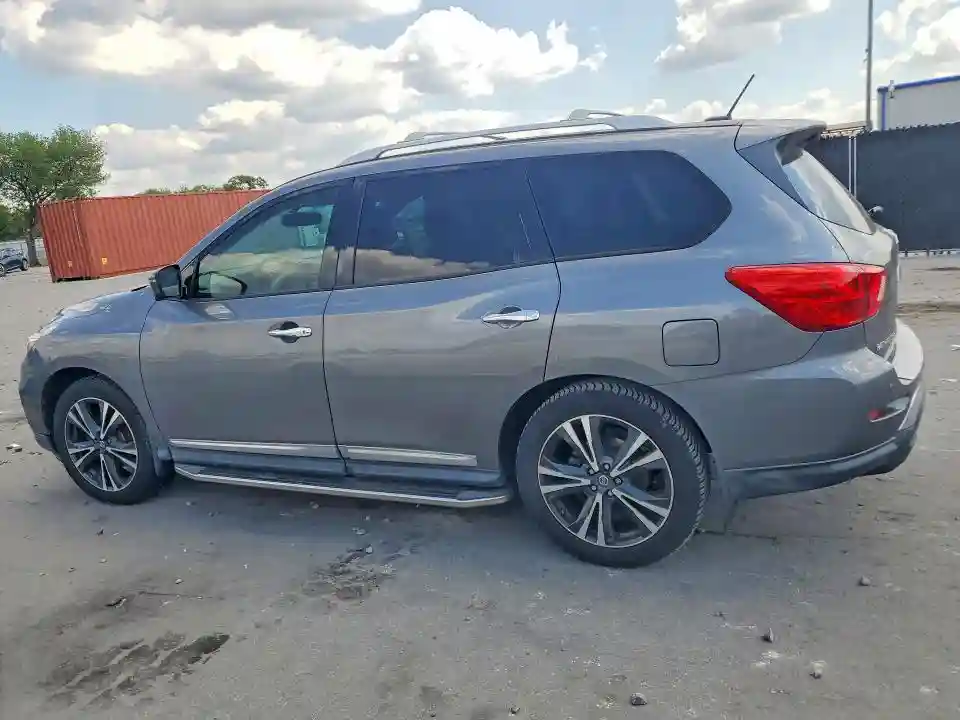 5N1DR2MM7JC655977 2018 NISSAN PATHFINDER-1