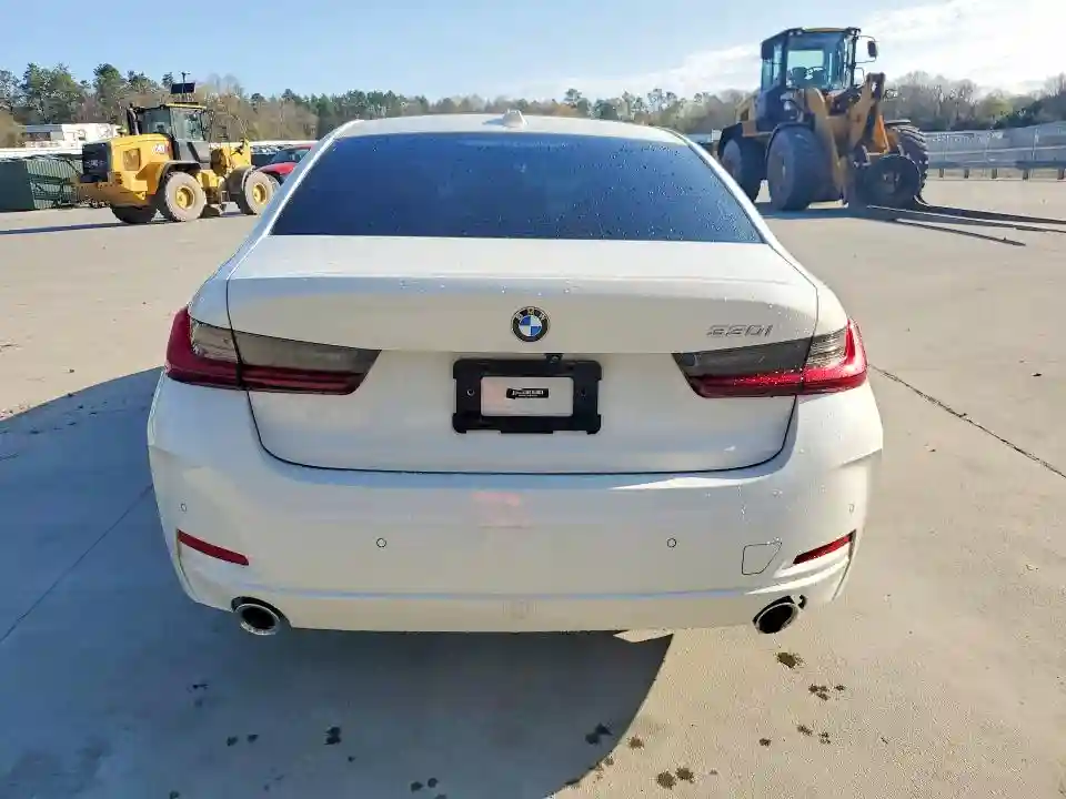 3MW69FF02P8C83895 2023 BMW 3 SERIES-5