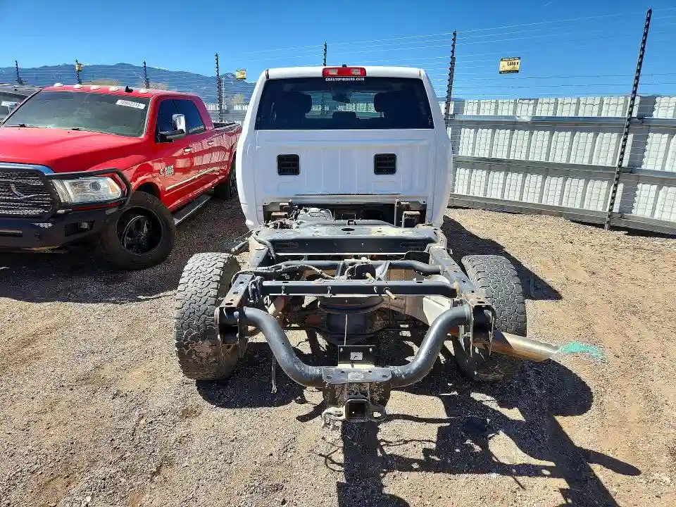 3C6UR5HJ2EG314941 2014 RAM 2500-5