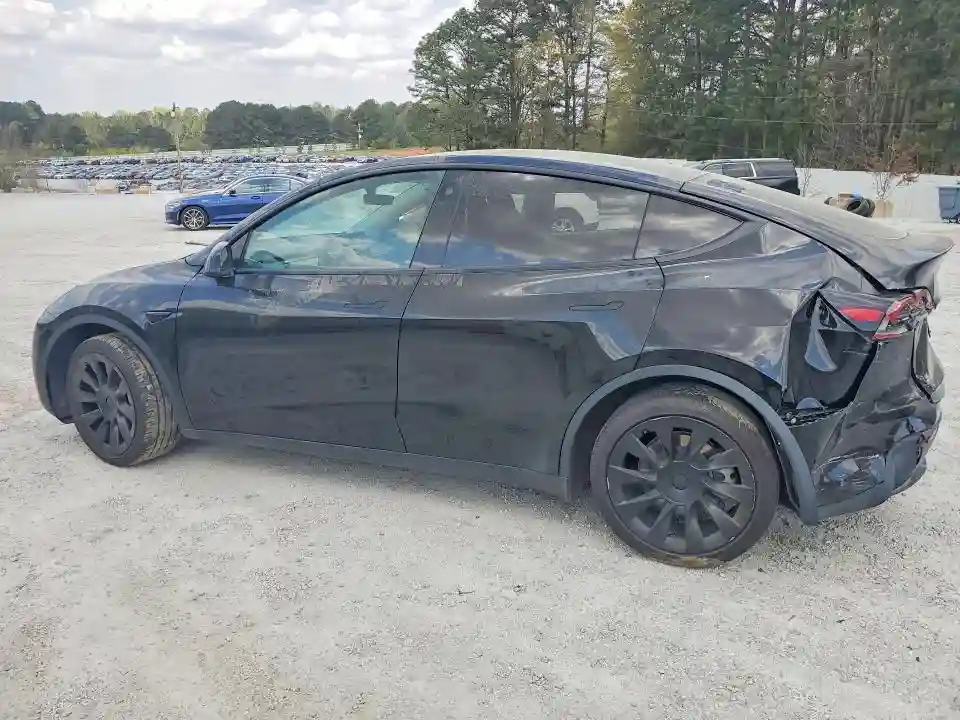 7SAYGDEE1NA007462 2022 TESLA MODEL Y-1