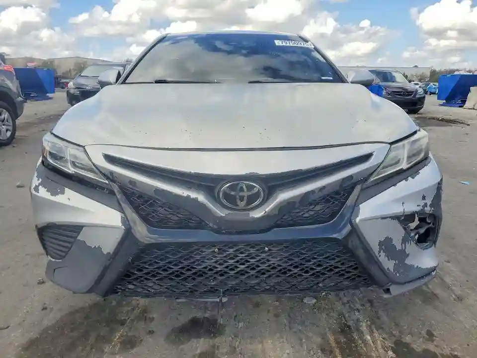 4T1G11AK6LU940796 2020 TOYOTA CAMRY-4