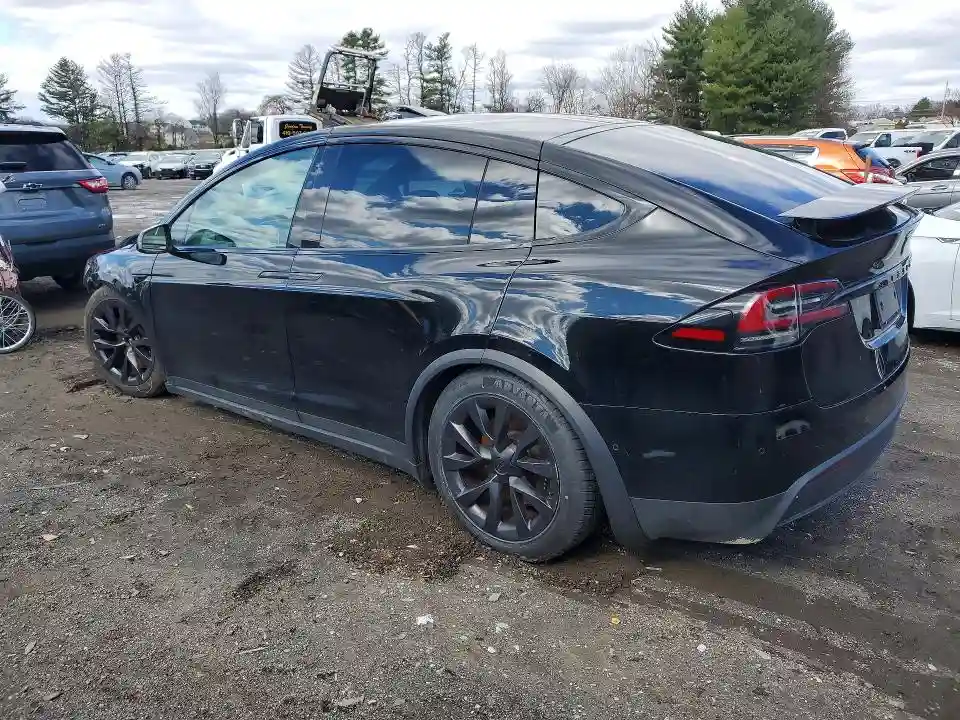 7SAXCBE54NF361460 2022 TESLA MODEL X-1