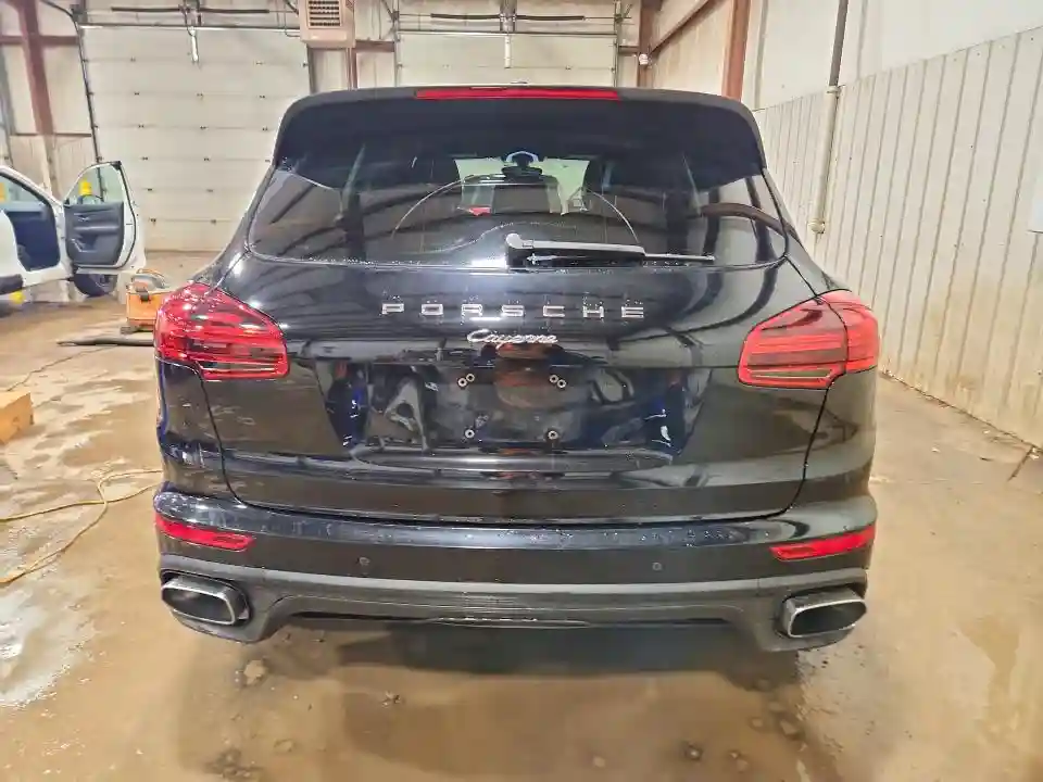 WP1AA2A22GKA11771 2016 PORSCHE CAYENNE-5