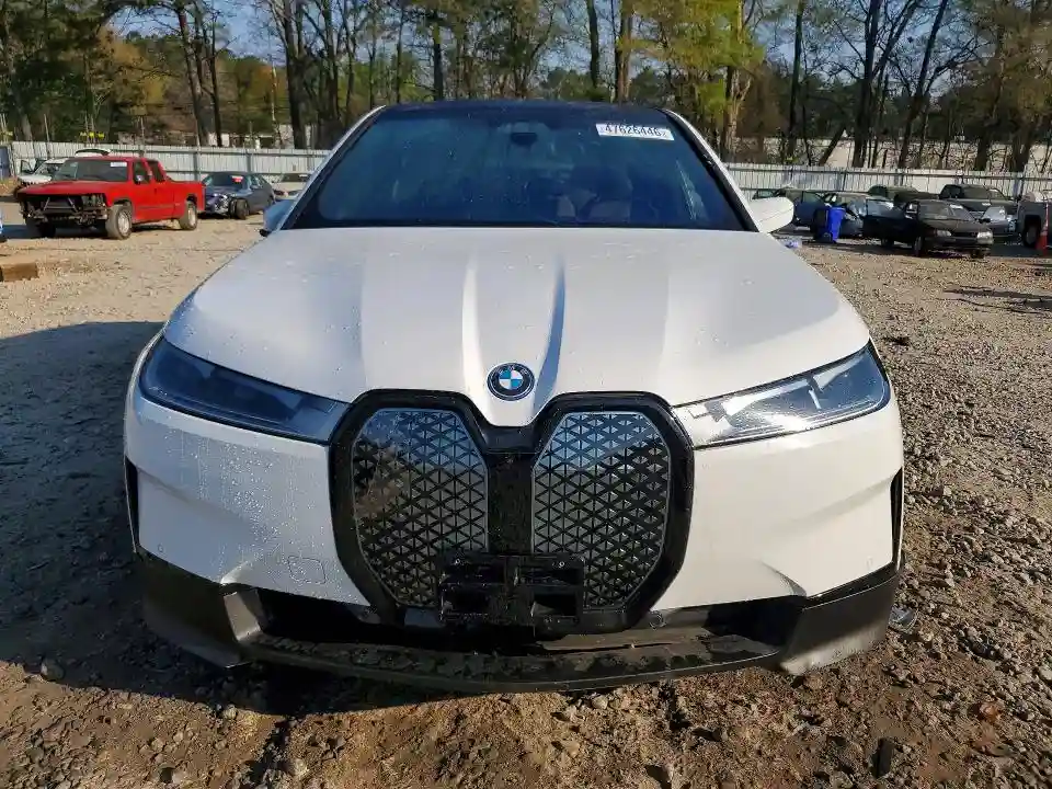 WB523CF06PCM41127 2023 BMW ALL OTHER-4