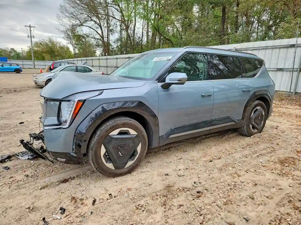 KNDADFS56R6026620 2024 KIA ALL OTHER-0