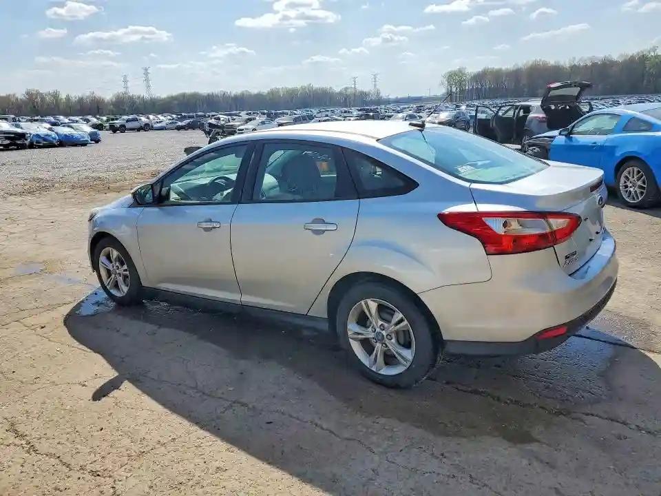 1FADP3F25DL198737 2013 FORD FOCUS-1