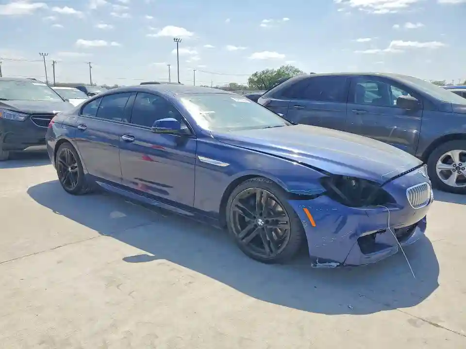 WBA6D0C34HG639809 2017 BMW 640-3