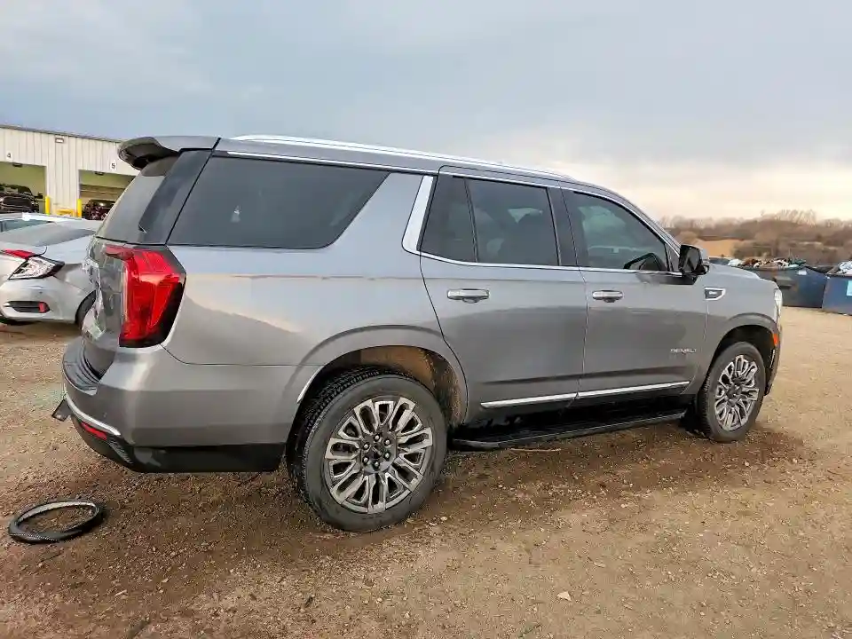 1GKS2BKD1MR303034 2021 GMC YUKON-2