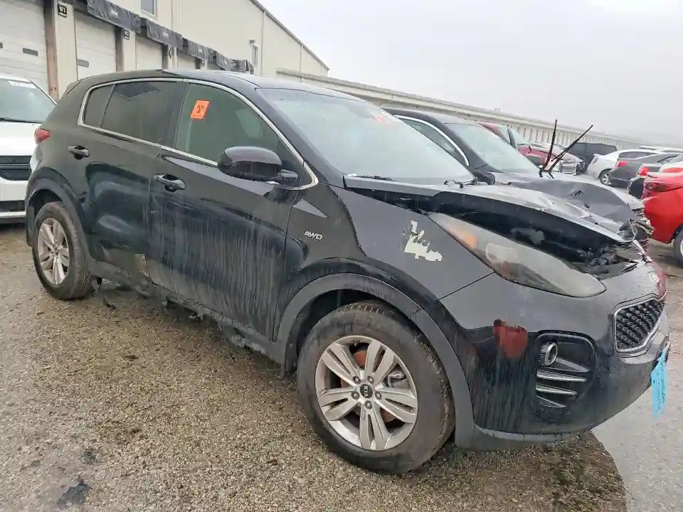 KNDPMCAC1H7243302 2017 KIA SPORTAGE-3