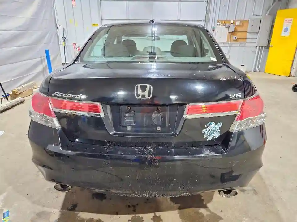 1HGCP3F89BA002612 2011 HOND ACCORD-5
