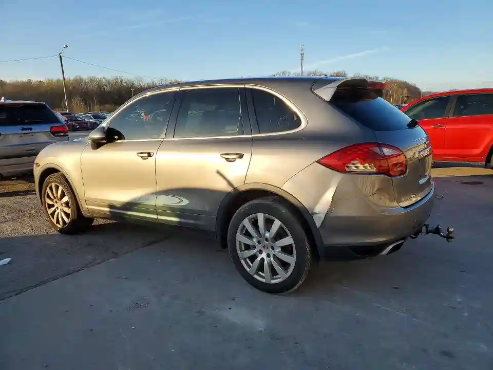 WP1AA2A29ELA90749 2014 PORSCHE CAYENNE-1