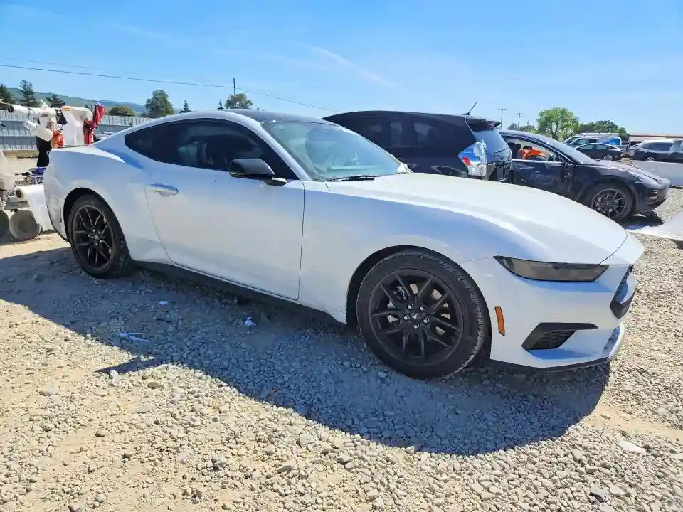 1FA6P8TH9S5104715 2025 FORD MUSTANG-3