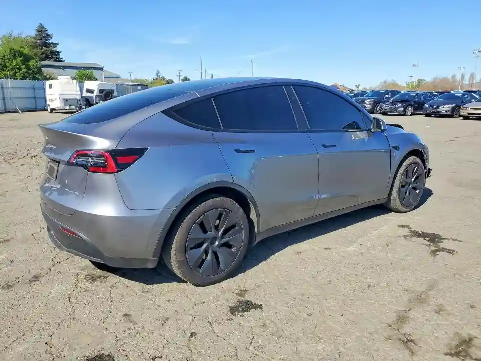 7SAYGDEE3RA295605 2024 TESLA MODEL Y-2