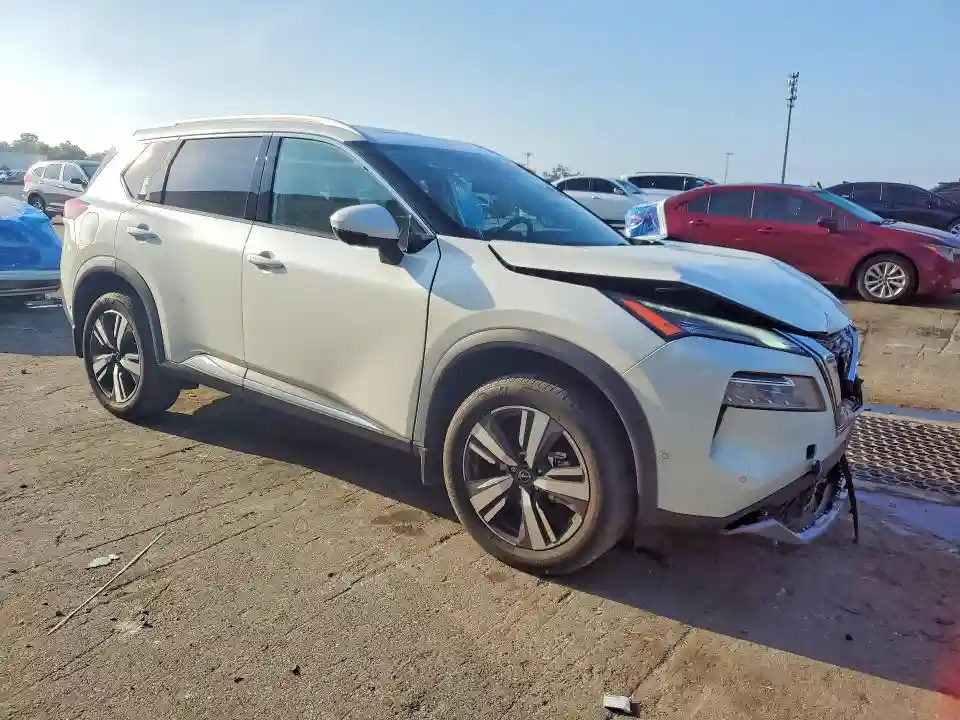 5N1BT3CA2PC930914 2023 NISSAN ROGUE-3