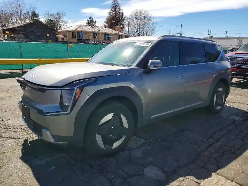 KNDAFFS56R6022495 2024 KIA ALL OTHER-0
