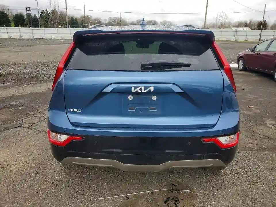 KNDCR3L17R5125635 2024 KIA NIRO EV WI-5