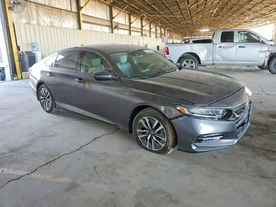 1HGCV3F43JA017205 2018 HONDA ACCORD-3