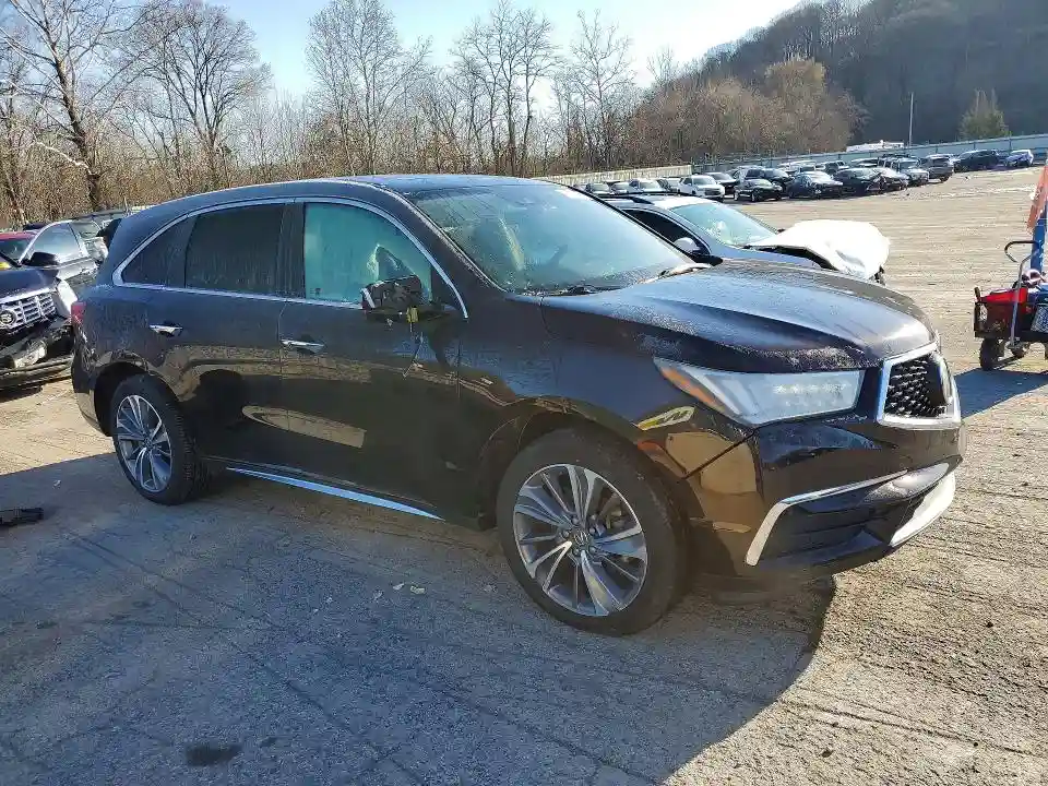 5J8YD4H52JL017902 2018 ACURA MDX-3