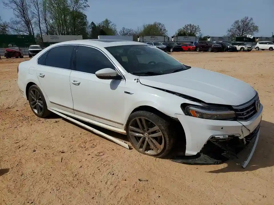 1VWMA7A36KC002575 2019 VOLKSWAGEN PASSAT-3