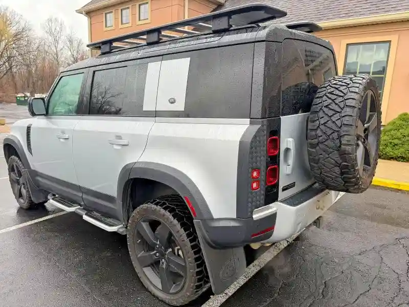 SALE17EUXL2017008 2020 LAND ROVER DEFENDER-1