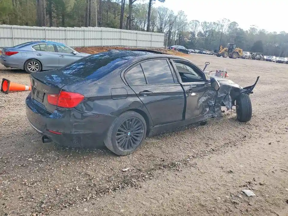 WBA3A9C59FK472682 2015 BMW 3 SERIES-2