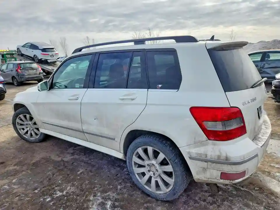 WDCGG8HB4BF647378 2011 MERCEDES-BENZ GLK-CLASS-1