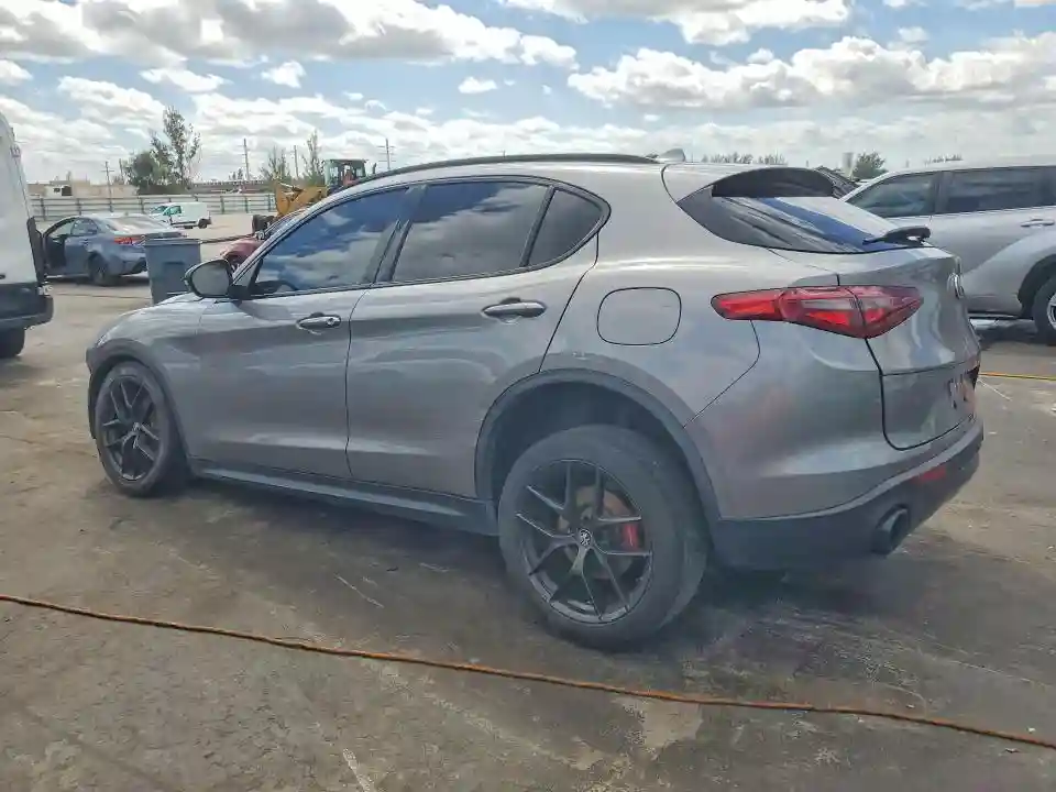 ZASPAJAN6L7C75483 2020 ALFA ROMEO STELVIO-1