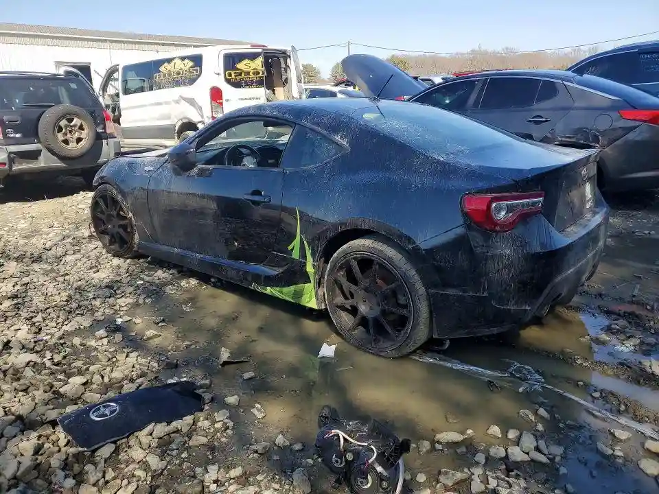 JF1ZNAA16D2709912 2013 SCION FRS-1