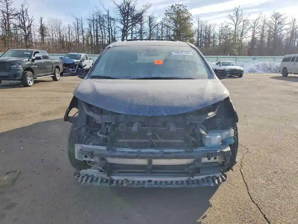 5TDJSKFC8RS141355 2024 TOYOTA SIENNA-4