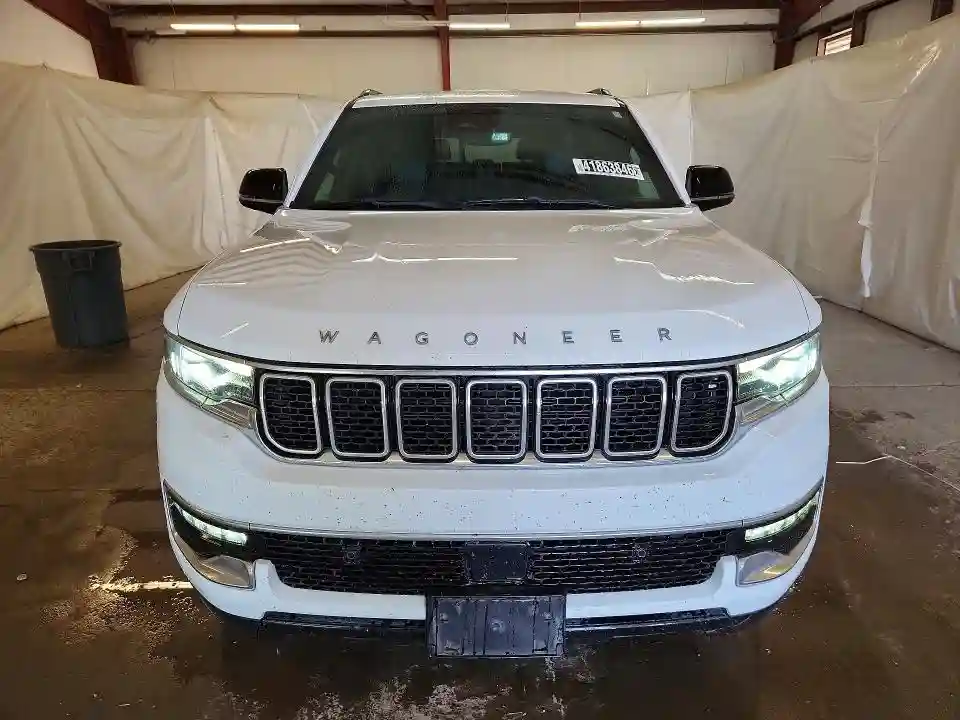 1C4SJUAP7PS584677 2023 JEEP WAGONEER-4