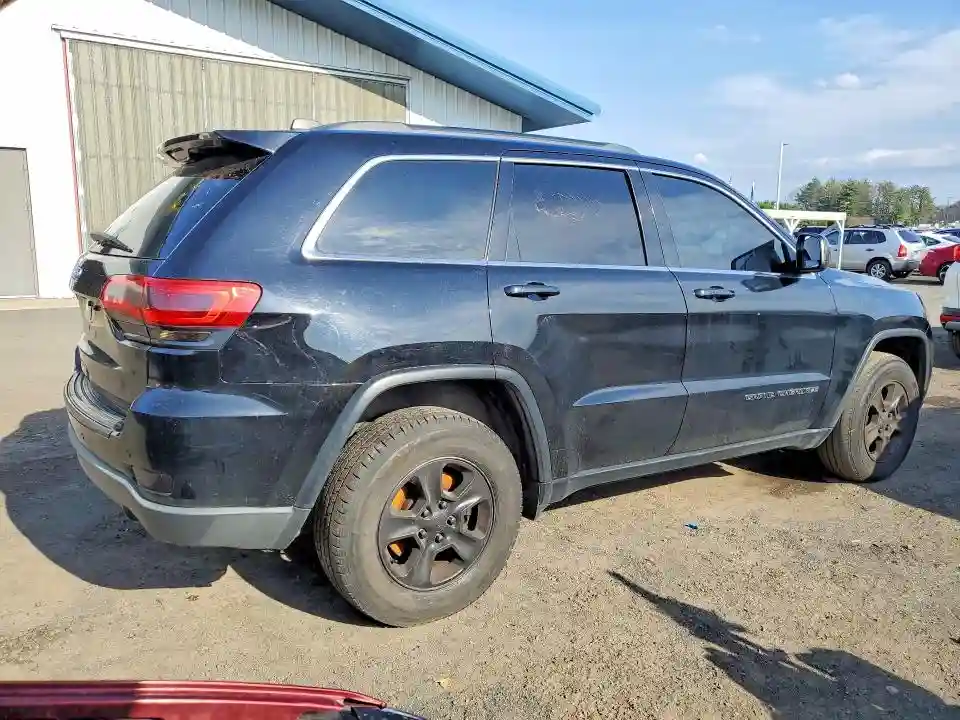 1C4RJFAG4HC837105 2017 JEEP GRAND CHEROKEE-2