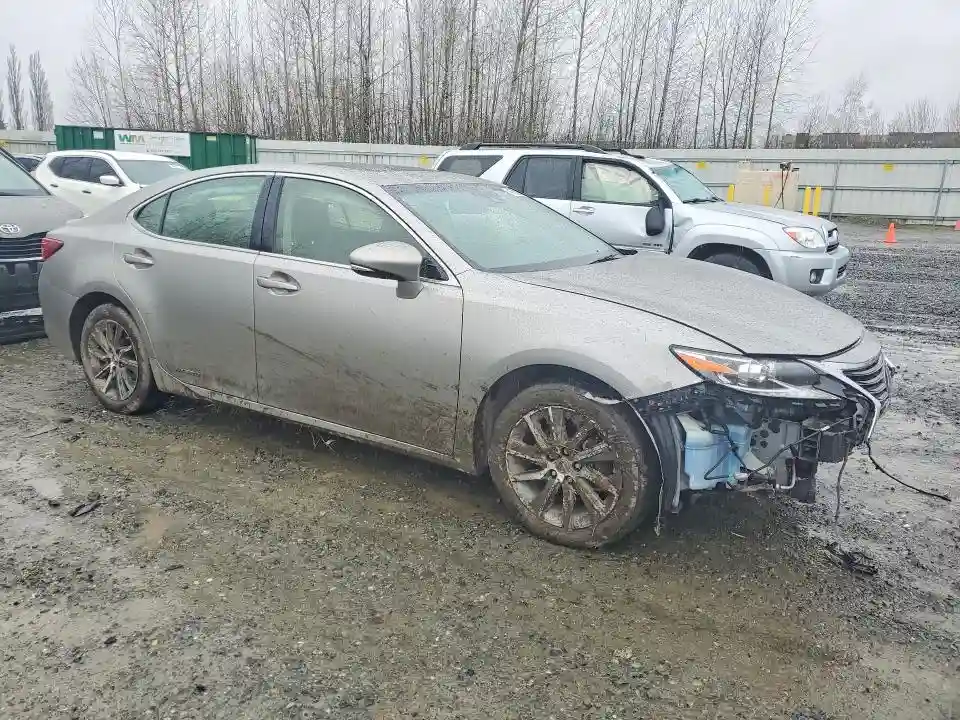 JTHBW1GG2H2144793 2017 LEXUS ES300-3