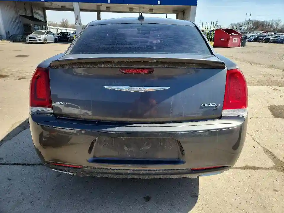2C3CCAGG2KH569772 2019 CHRYSLER 300-5
